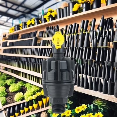 Sprinkler à buse à sortie multiple à entraînement à vitesse 360 pour l'entretien des jardins agricoles