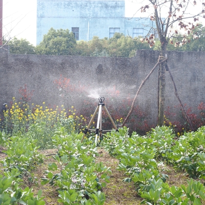 Sprinkler de jardin à papillons à rotation à 360 degrés durable pour l'irrigation agricole
