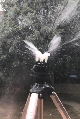 Rapide connexion personnalisé jardinage Swing Farm Micro irrigation Sprinkler en plastique