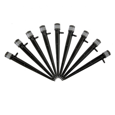 Arrosage de style normal Sprinkler rotatif pour le jardin à domicile en plastique à une branche