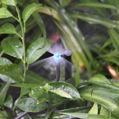 Sprinkler à atomisation à 360 degrés pour des solutions d'irrigation agricoles durables
