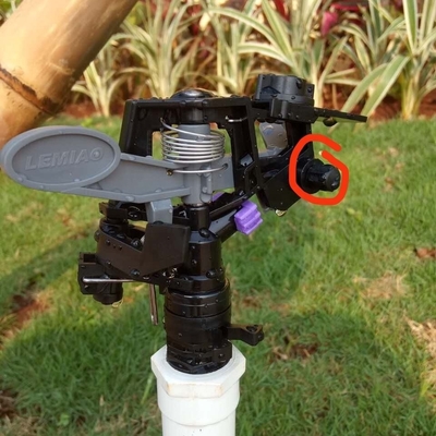 Régulateur de la pression d'eau pour fermes de 1/2&quot; à angle réglable