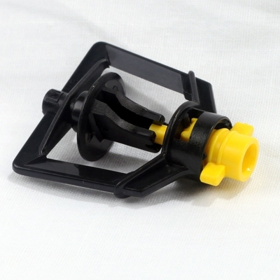Irrigation agricole 6 mm position verticale Sprinkler rotatif d'eau pour le gazon en rotation